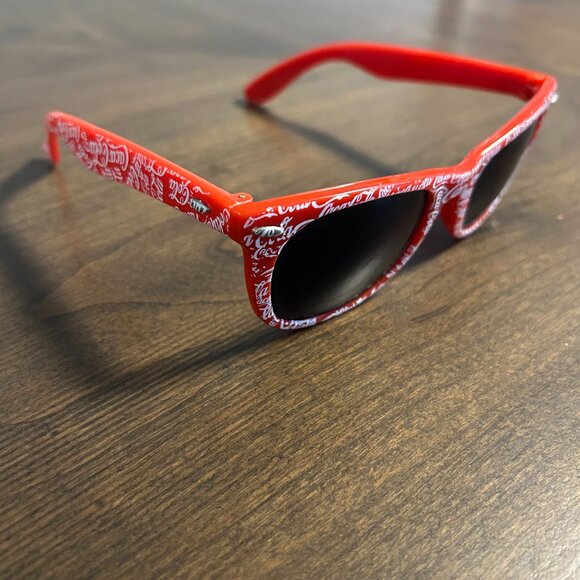 Vintage Coca Cola Sunglasses - Picture 2 of 2